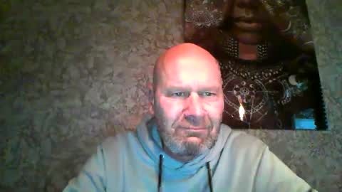 Snapshot of bigmike3339 chatting on 2, 12, 2024 bigmike3339 online show from 2, 12, 2024