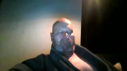 Snapshot of bigmike3339 chatting on 3, 12, 2024 bigmike3339 online show from 3, 12, 2024