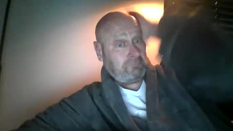 Snapshot of bigmike3339 chatting on 28, 12, 2024 bigmike3339 online show from 28, 12, 2024