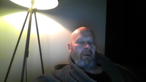 Snapshot of bigmike3339 chatting on 4, 3, 2025 bigmike3339 online show from 4, 3, 2025