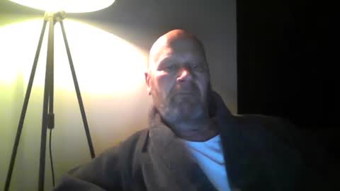 Snapshot of bigmike3339 chatting on 10, 3, 2025 bigmike3339 online show from 10, 3, 2025