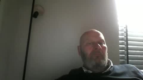 Snapshot of bigmike3339 chatting on 3, 12, 2025 bigmike3339 online show from 3, 12, 2025