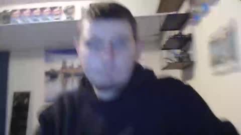 Snapshot of bigmike5702 chatting on 12, 11, 2025 casper617 online show from 12, 11, 2025
