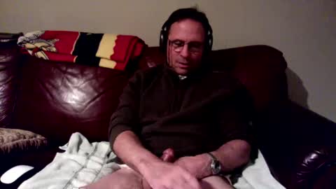 Snapshot of bignjakd6 chatting on 6, 3, 2025 CumCMe online show from 6, 3, 2025