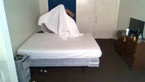 bigpussypump online show from 12, 9, 2025