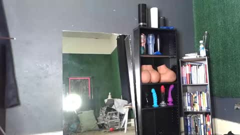 bigpussypump online show from 3, 12, 2025