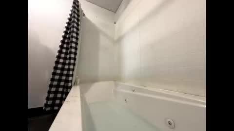 Snapshot of bigrichard1469 chatting on 11, 2, 2026 bigrichard1469 online show from 11, 2, 2026