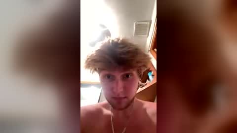 Snapshot of bigskinnyboyshh chatting on 28, 6, 2026 bigskinnyboyshh online show from 28, 6, 2026