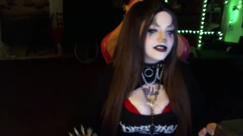 Snapshot of bigtiddygothxx chatting on 23, 11, 2025 Lealithhh online show from 23, 11, 2025