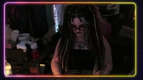 Snapshot of bigtiddygothxx chatting on 4, 6, 2026 Lealithhh online show from 4, 6, 2026
