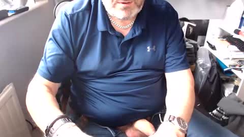 Snapshot of bigtone2_1968 chatting on 17, 6, 2026 bigtone2_1968 online show from 17, 6, 2026
