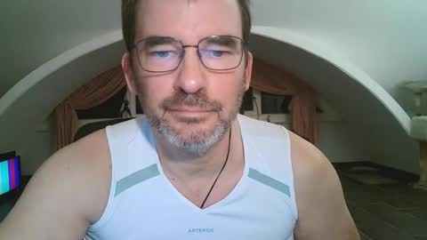 Snapshot of bikertom1988 chatting on 7, 12, 2024 bikertom1988 online show from 7, 12, 2024