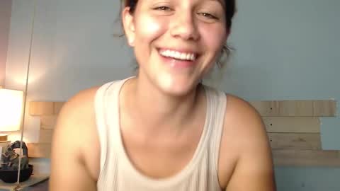 Snapshot of biki_sensual chatting on 16, 10, 2025 hi soy natural girl biki online show from 16, 10, 2025