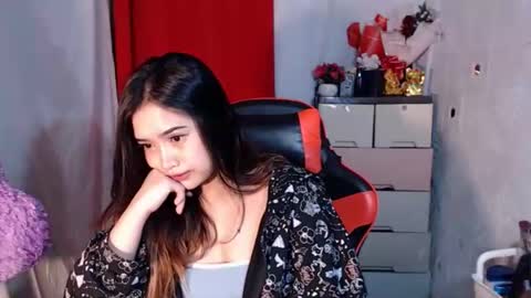 Snapshot of bilat_tinax chatting on 5, 11, 2025 bilat tinax online show from 5, 11, 2025