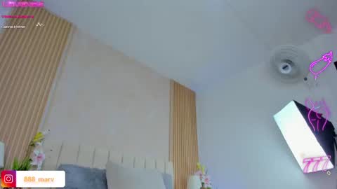 Snapshot of bilie_rouse1 chatting on 19, 6, 2026 Bilie online show from 19, 6, 2026