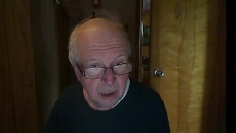 Snapshot of bill_25061 chatting on 4, 4, 2026 bill_25061 online show from 4, 4, 2026