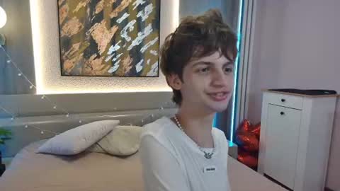 Snapshot of bimbo_boy_ chatting on 11, 6, 2026 Bimbo boy online show from 11, 6, 2026