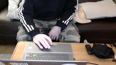 Snapshot of bindmedown chatting on 22, 2, 2025 bindmedown online show from 22, 2, 2025