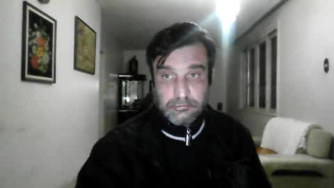 Snapshot of binho767173 chatting on 15, 7, 2026 binho767173 online show from 15, 7, 2026