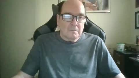 Bink195234 online show from 14, 11, 2025