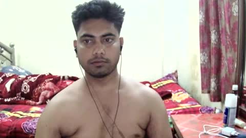 Snapshot of birbikrom104 chatting on 3, 5, 2026 birbikrom104 online show from 3, 5, 2026