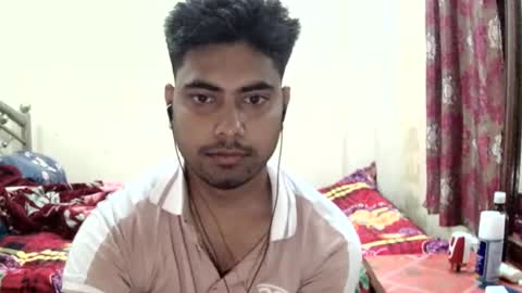 Snapshot of birbikrom104 chatting on 4, 5, 2026 birbikrom104 online show from 4, 5, 2026