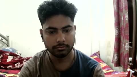 Snapshot of birbikrom104 chatting on 10, 5, 2026 birbikrom104 online show from 10, 5, 2026