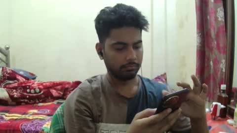 Snapshot of birbikrom104 chatting on 14, 5, 2026 birbikrom104 online show from 14, 5, 2026