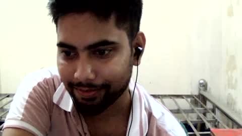 Snapshot of birbikrom104 chatting on 24, 6, 2026 birbikrom104 online show from 24, 6, 2026