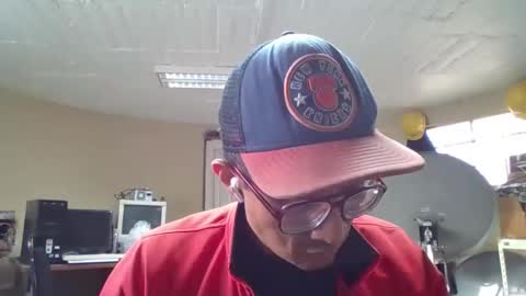Snapshot of bisexmangenx chatting on 14, 5, 2026 Manu O online show from 14, 5, 2026