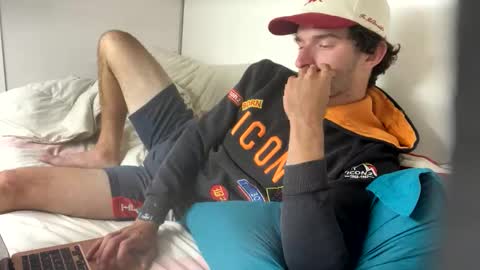 bitedeforain online show from 18, 10, 2025