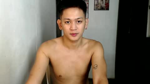 Snapshot of bj_alex31 chatting on 5, 1, 2025 alex online show from 5, 1, 2025