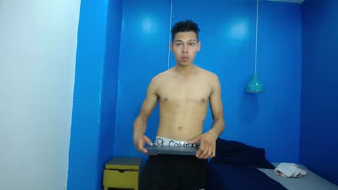 Snapshot of blacckandwhitte chatting on 3, 12, 2024 blacckandwhitte online show from 3, 12, 2024