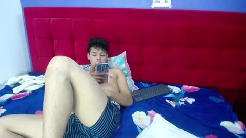 Snapshot of blacckandwhitte chatting on 27, 2, 2025 blacckandwhitte online show from 27, 2, 2025