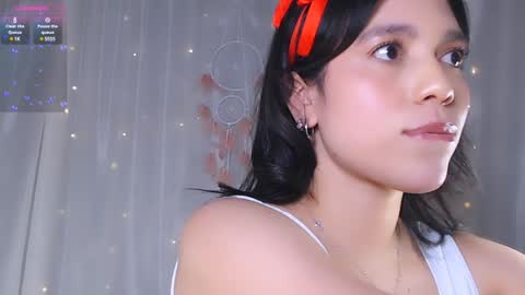 Snapshot of black_dar_ chatting on 12, 12, 2024 Sara online show from 12, 12, 2024