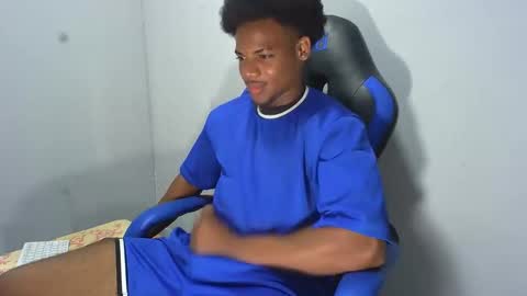 Snapshot of black_dicck chatting on 1, 5, 2026 tu morenito online show from 1, 5, 2026