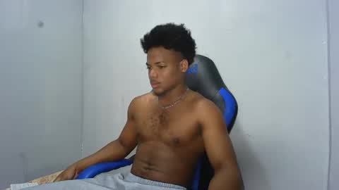 Snapshot of black_dicck chatting on 2, 5, 2026 tu morenito online show from 2, 5, 2026