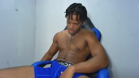 Snapshot of black_dicck chatting on 5, 5, 2026 tu morenito online show from 5, 5, 2026