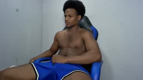 Snapshot of black_dicck chatting on 14, 5, 2026 tu morenito online show from 14, 5, 2026