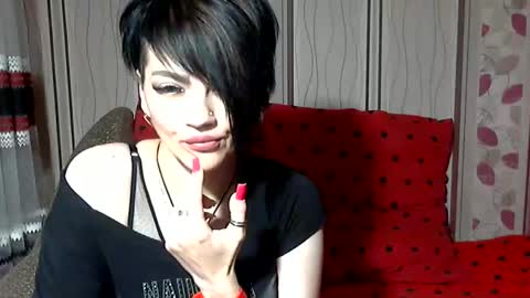 Snapshot of black_hot_01 chatting on 6, 12, 2024 black_hot_01 online show from 6, 12, 2024
