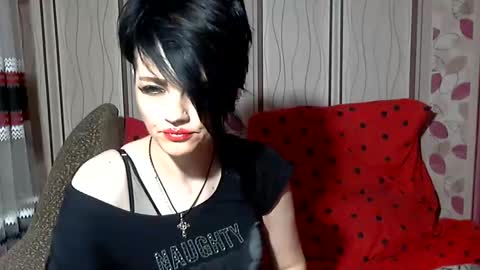 Snapshot of black_hot_01 chatting on 12, 12, 2024 black_hot_01 online show from 12, 12, 2024