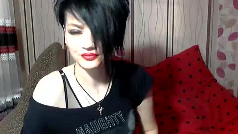 Snapshot of black_hot_01 chatting on 13, 12, 2024 black_hot_01 online show from 13, 12, 2024