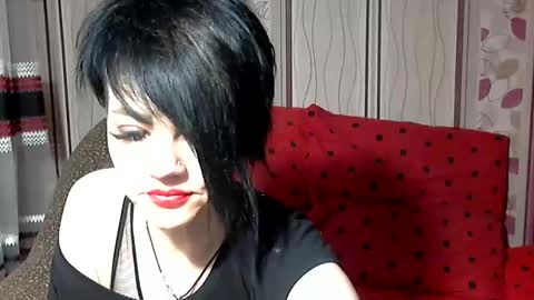 Snapshot of black_hot_01 chatting on 25, 12, 2024 black_hot_01 online show from 25, 12, 2024