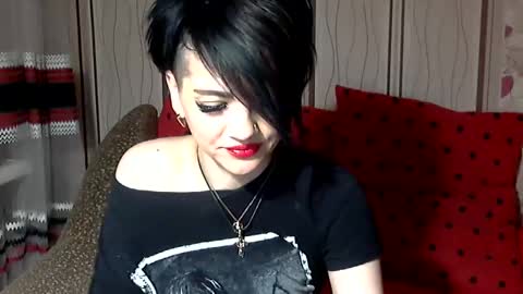 Snapshot of black_hot_01 chatting on 5, 1, 2025 black_hot_01 online show from 5, 1, 2025