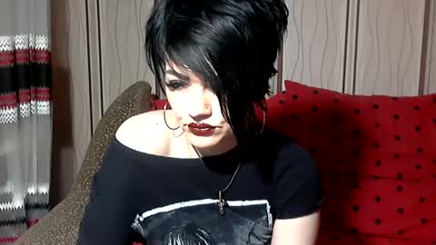 Snapshot of black_hot_01 chatting on 1, 2, 2025 black_hot_01 online show from 1, 2, 2025