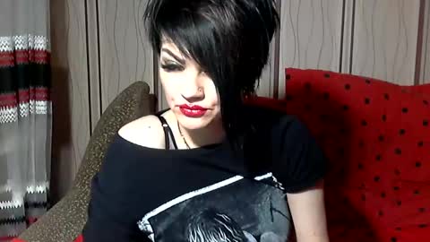 Snapshot of black_hot_01 chatting on 1, 2, 2025 black_hot_01 online show from 1, 2, 2025