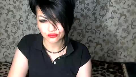 Snapshot of black_hot_01 chatting on 12, 9, 2025 black_hot_01 online show from 12, 9, 2025