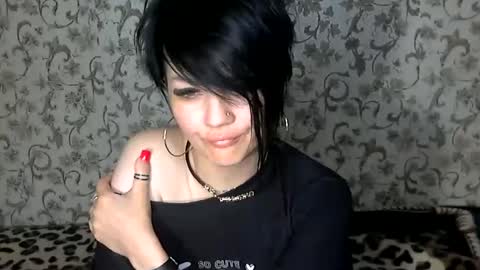 Snapshot of black_hot_01 chatting on 19, 9, 2025 black_hot_01 online show from 19, 9, 2025