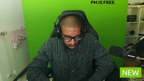 Snapshot of black_lollipop chatting on 7, 12, 2024 Master online show from 7, 12, 2024