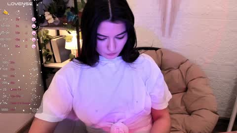 Snapshot of black_pant3r chatting on 17, 1, 2025 Mon Mon online show from 17, 1, 2025